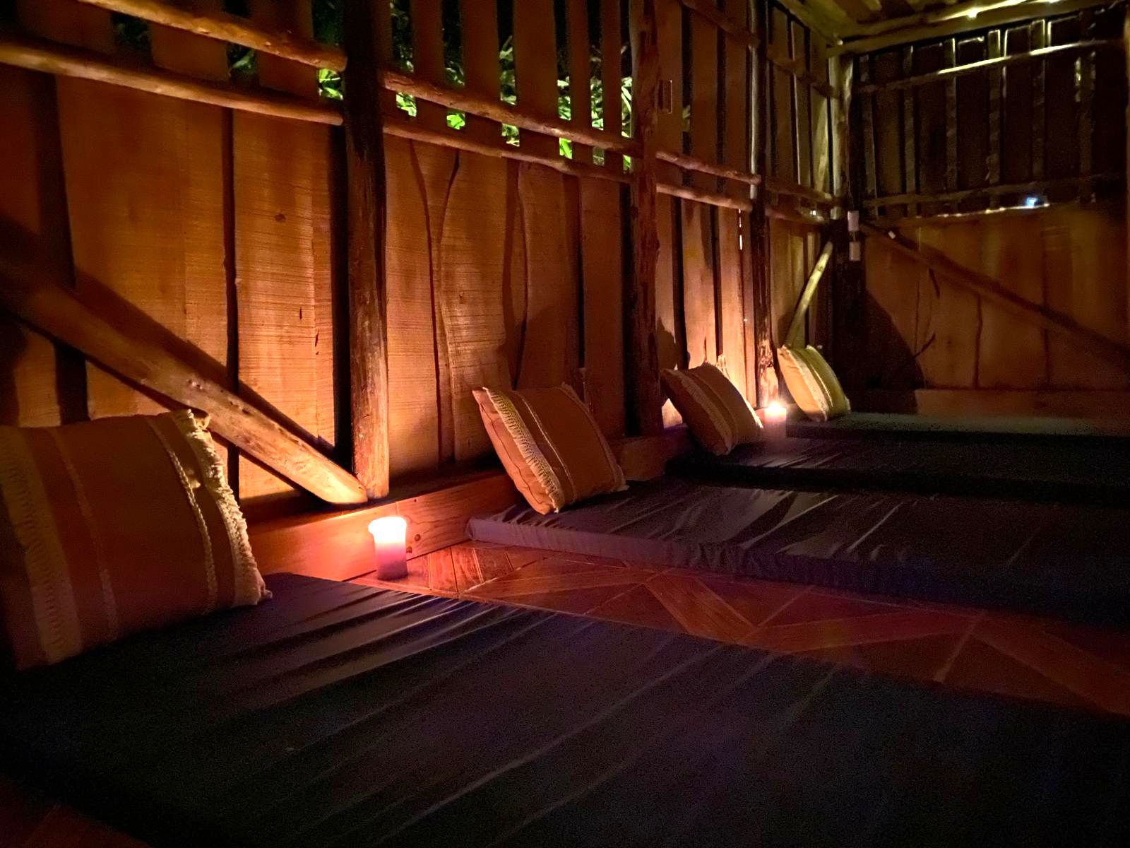 ceremony_room2