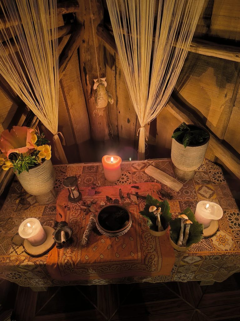 Private psilocybin ceremony space in a wooden retreat house in Costa Rica